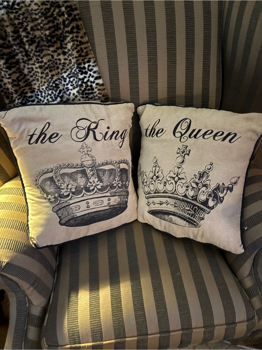 GANZ King and Queen Crown Throw Pillows in Cream and Black / NEW